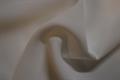 Mat polyester med tungt blødt fald - Offwhite
