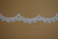 Spartel blondebort med perler - Off white