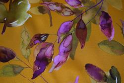 “Fed” viskosesatin med blad print 215 g/m - Karry, bordeaux, blomme, offwhite, army, orange, brun mm.