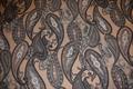 “Fed” viskosesatin med print - Paisley - 215 g/m - Laksrosa mm.