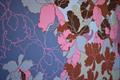 Mat let silke med blomster print - lilla, rosa lilla, blå, mørk brun, rød brun, støvet grøn mm.